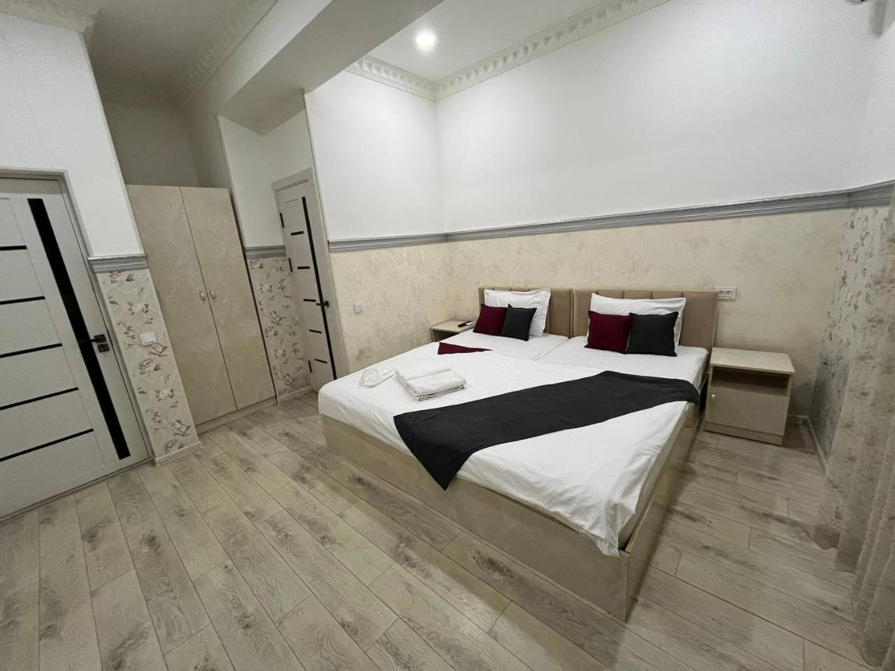 Fenix Hotel Tashkent Exterior photo